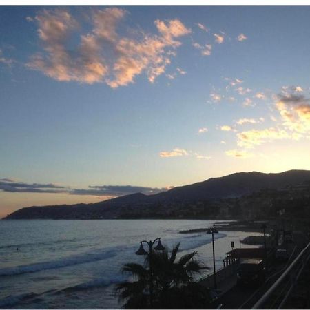 Marine Sea View Apartman San Remo Kültér fotó
